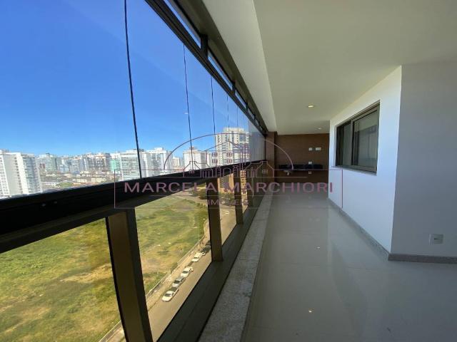 #631 - Apartamento para Venda em Vila Velha - ES - 3