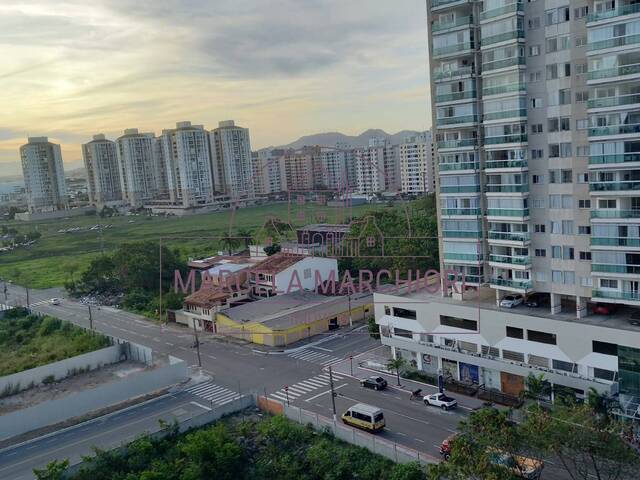 #843 - Apartamento para Venda em Vila Velha - ES - 2