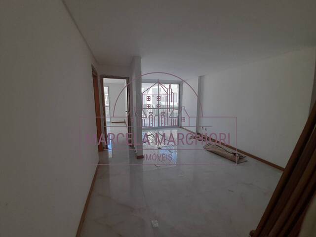 #922 - Apartamento para Venda em Vila Velha - ES