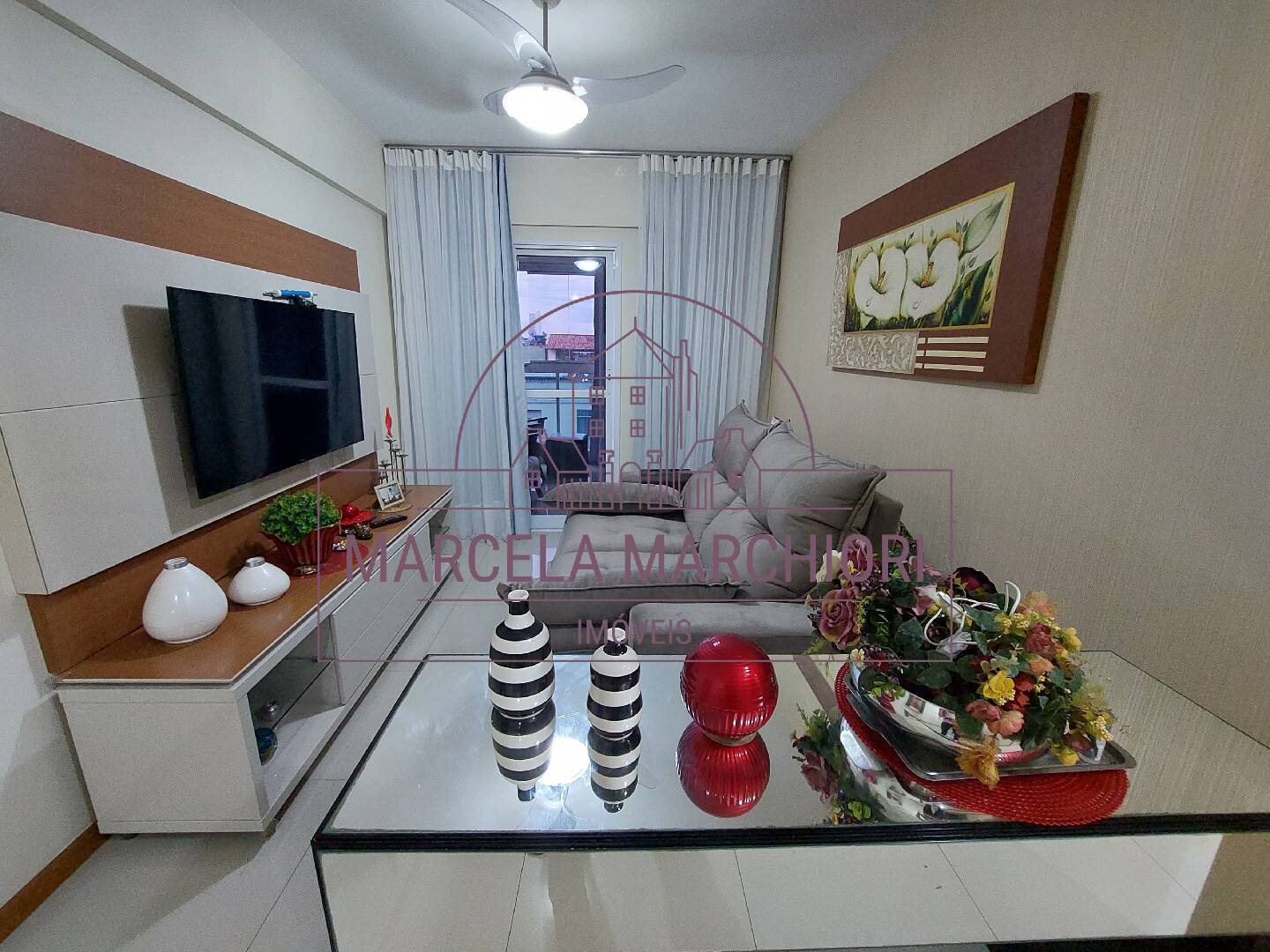 Apartamento 2 quartos na Praia da Costa com 73 m² Montado e Decorado.