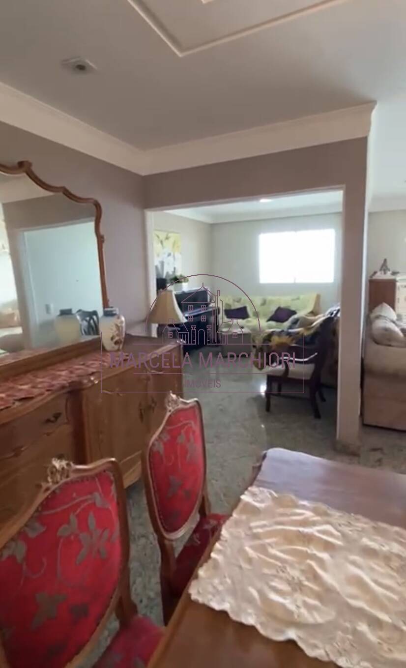 Apartamento 04 quartos, 3 suítes vista eterna para o mar