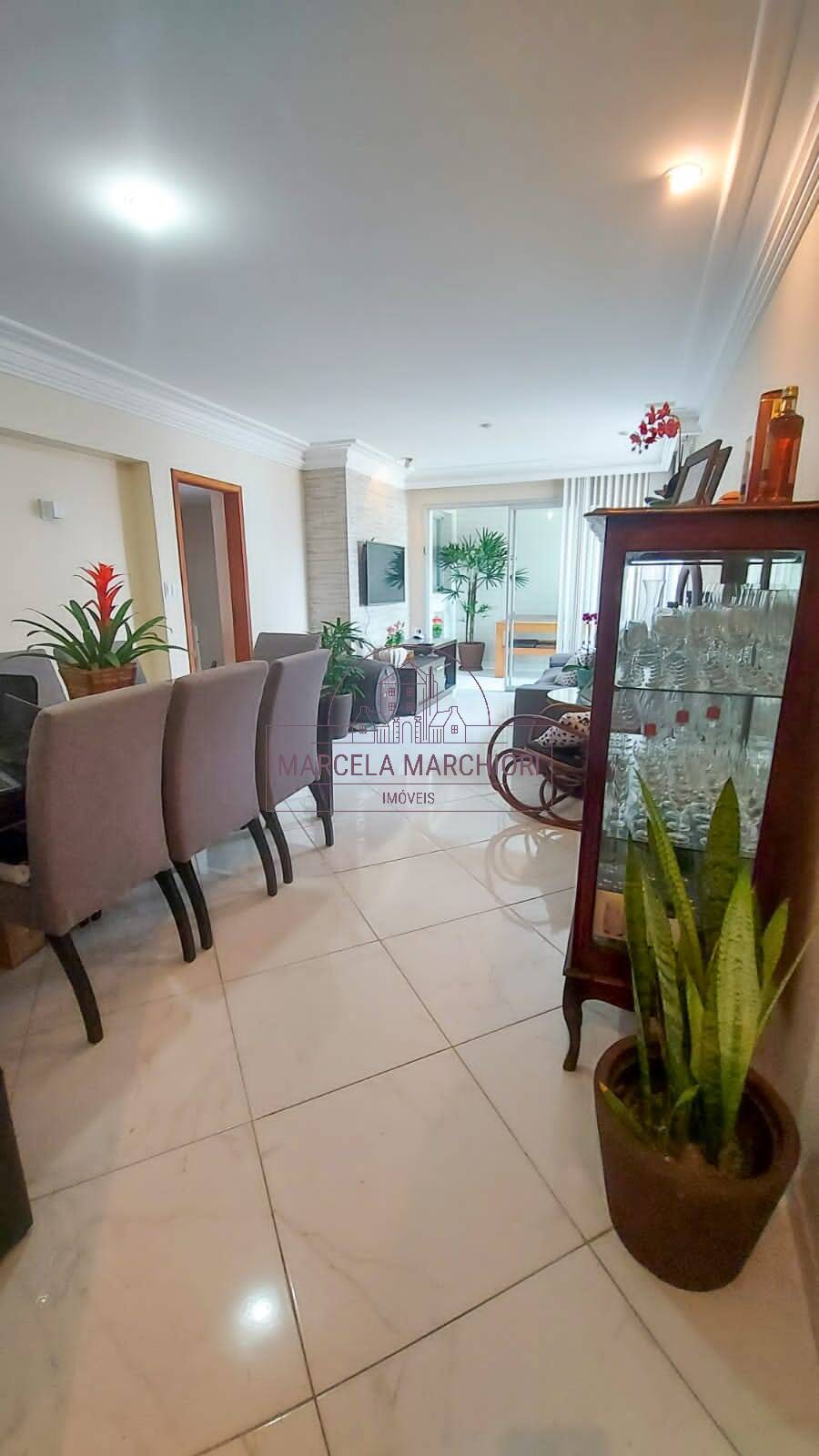 Apartamento 3 quartos, 1 suíte na Praia da Costa