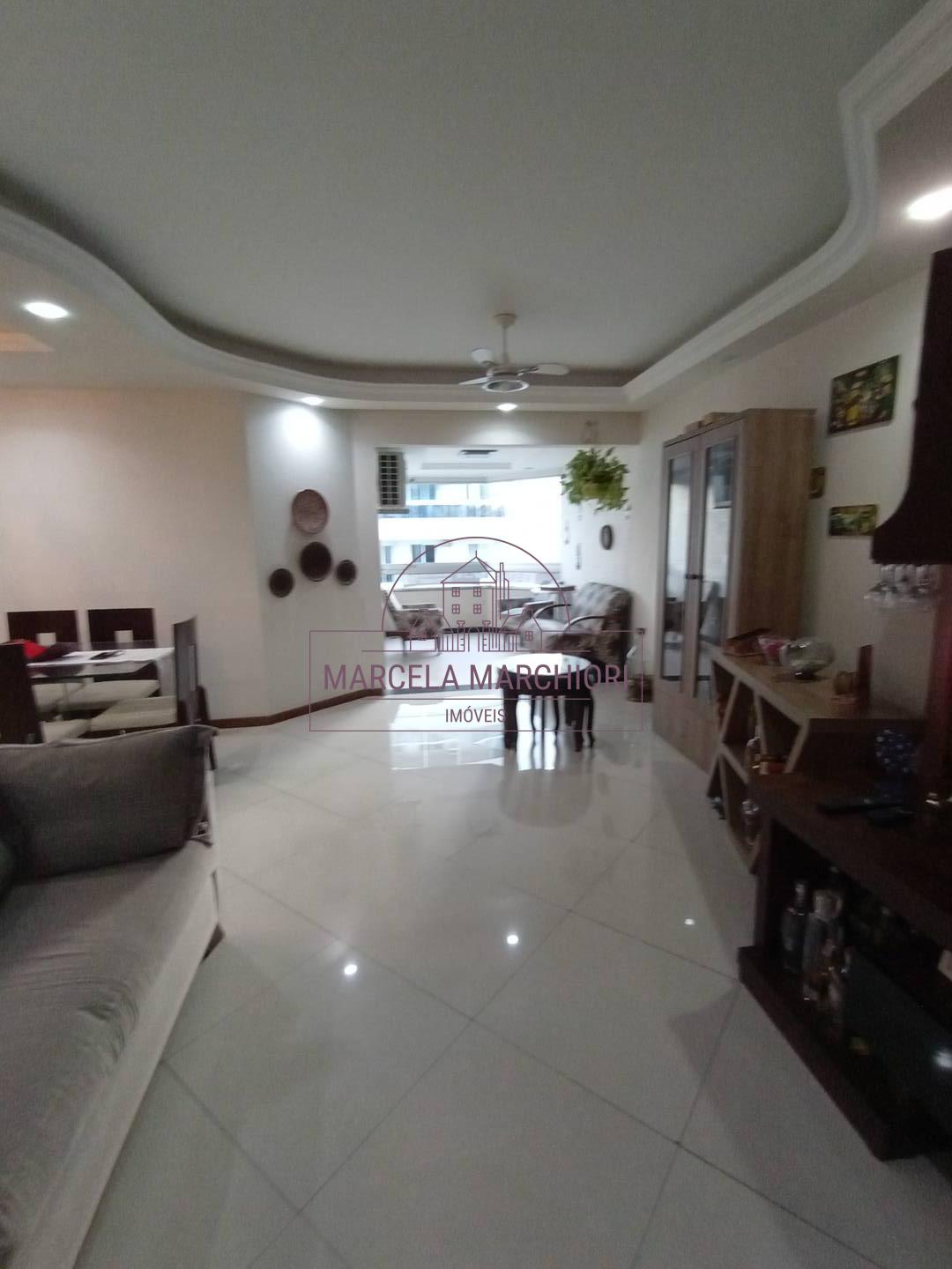 Apartamento 3 quartos a uma quadra da praia em Itapoã
