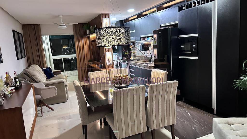 Apartamento 2 quartos com vista para o mar em Itapuã
