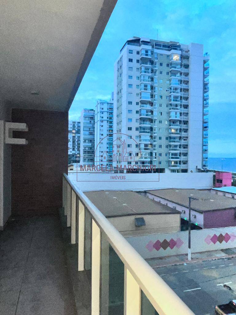 Apartamento quarto e sala, varanda grande , vista pro mar, sol da manhã