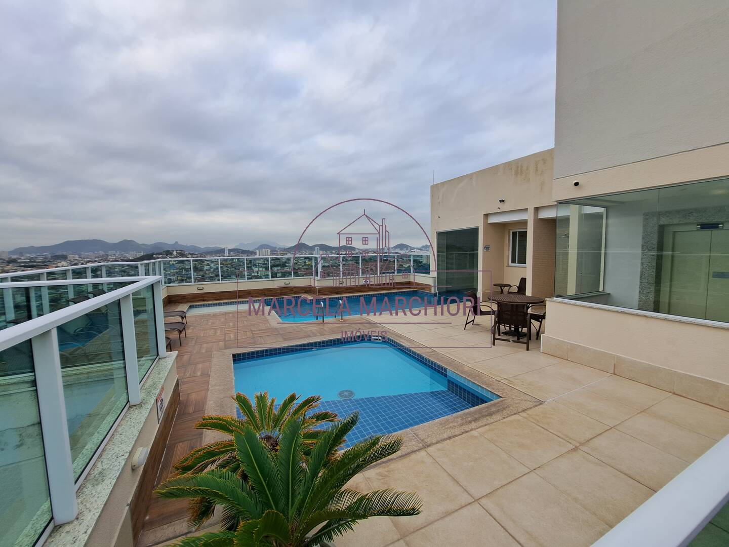Apartamento 2 quartos, varanda gourmet com fechamento, lazer completo