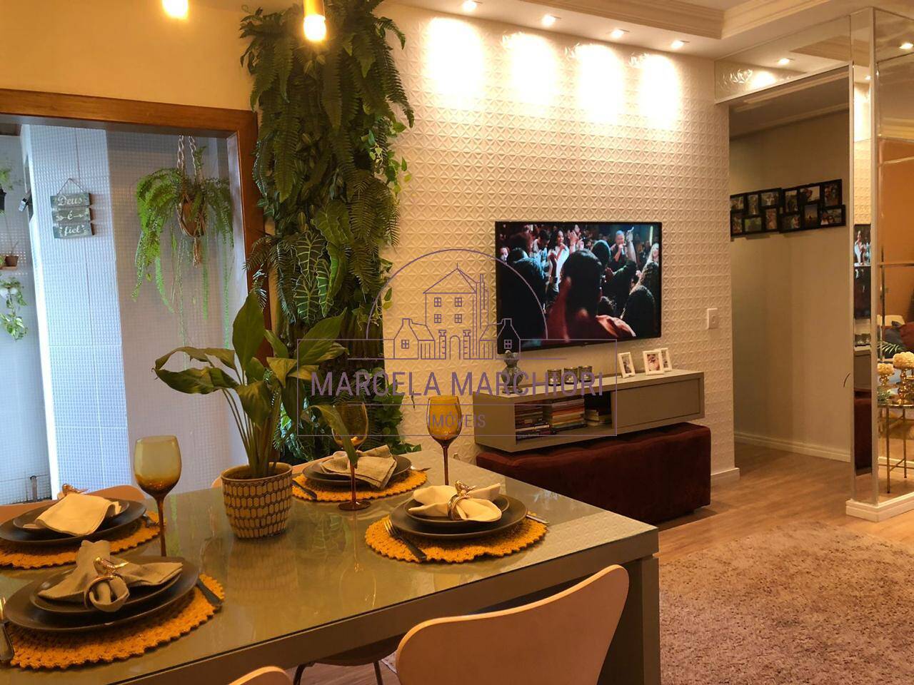 Ap 3 quartos, suíte, montado e decorado, andar alto, ótima localização