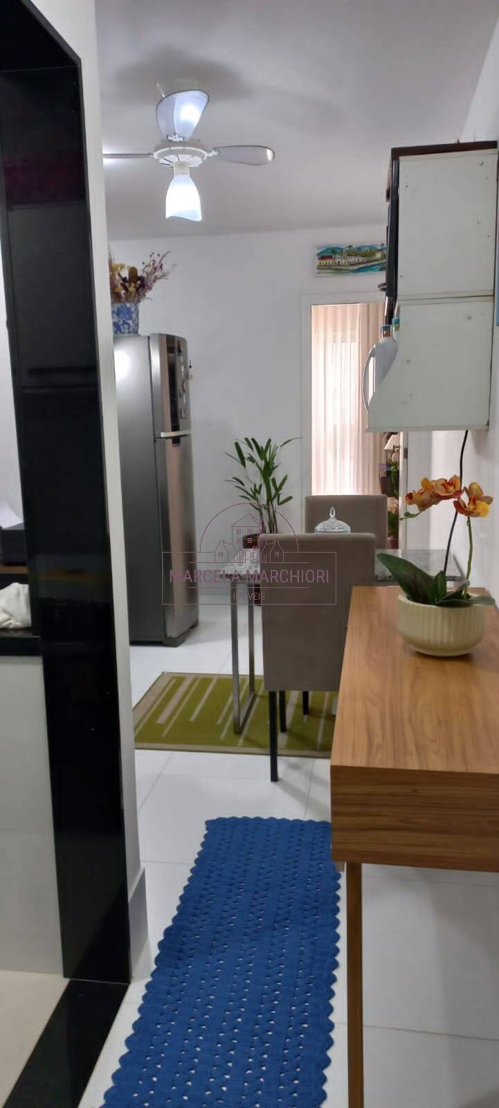 Apto quarto e sala, Praia da Costa, elevador, armários cozinha