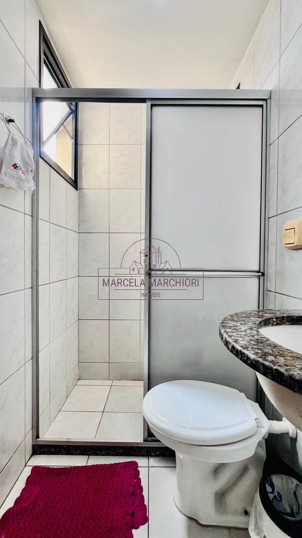 2 quartos mais quarto de serviço com banheiro extra, vista p/mar