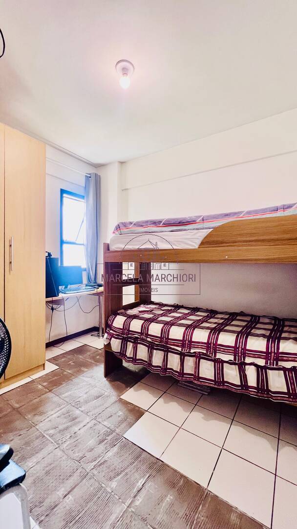 2 quartos mais quarto de serviço com banheiro extra, vista p/mar