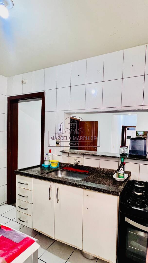 2 quartos mais quarto de serviço com banheiro extra, vista p/mar