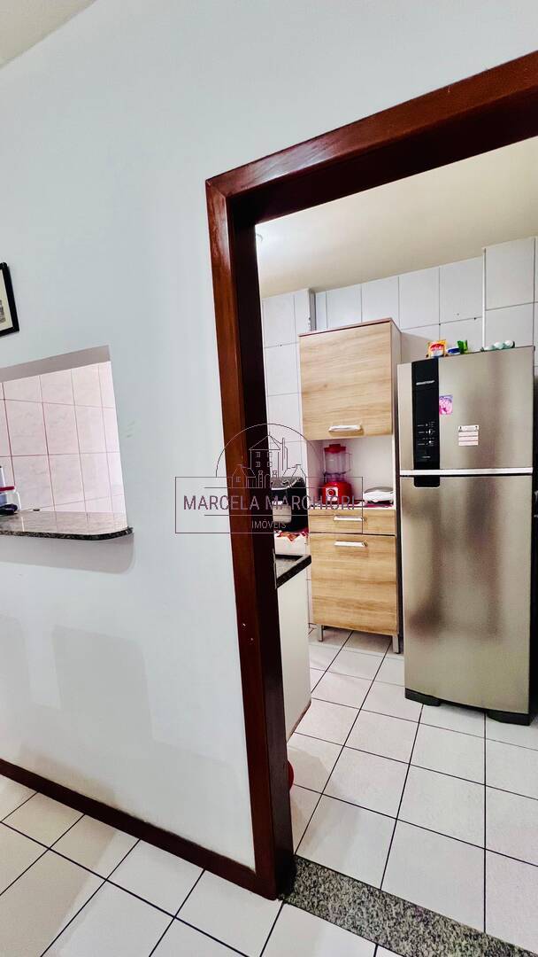 2 quartos mais quarto de serviço com banheiro extra, vista p/mar