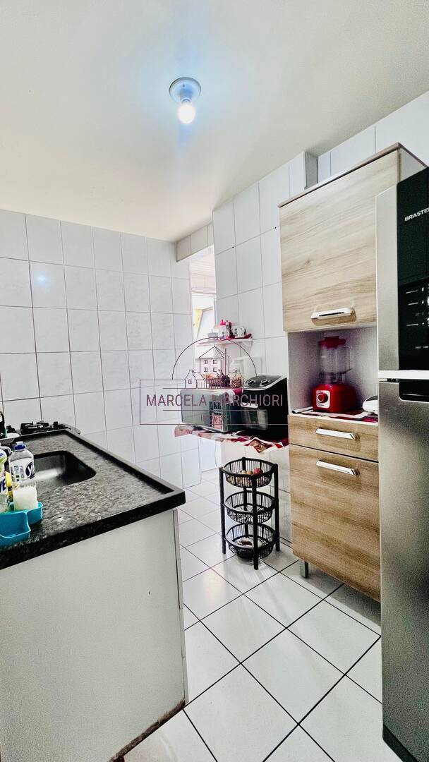 2 quartos mais quarto de serviço com banheiro extra, vista p/mar